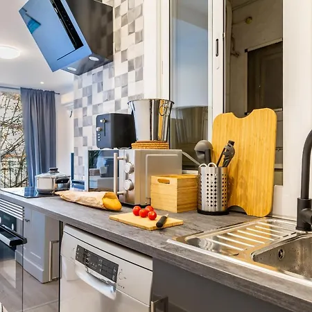 Apartment 3Br - 2Bh Apartment With Nice Sagrada Familia Views *