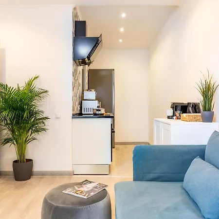 3Br - 2Bh Apartment With Nice Sagrada Familia Views *