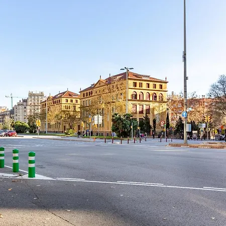 Apartment 3Br - 2Bh Apartment With Nice Sagrada Familia Views Barcelona