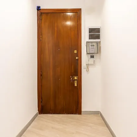 3Br - 2Bh Apartment With Nice Sagrada Familia Views Apartment Barcelona
